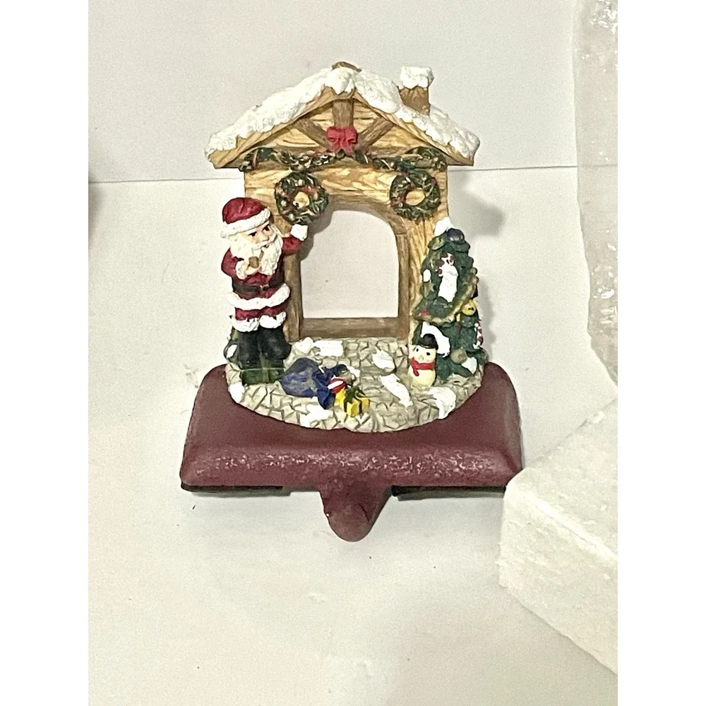 Vintage Cast Iron & Resin Windsor Collections Hand Painted Santa Stocking Hanger